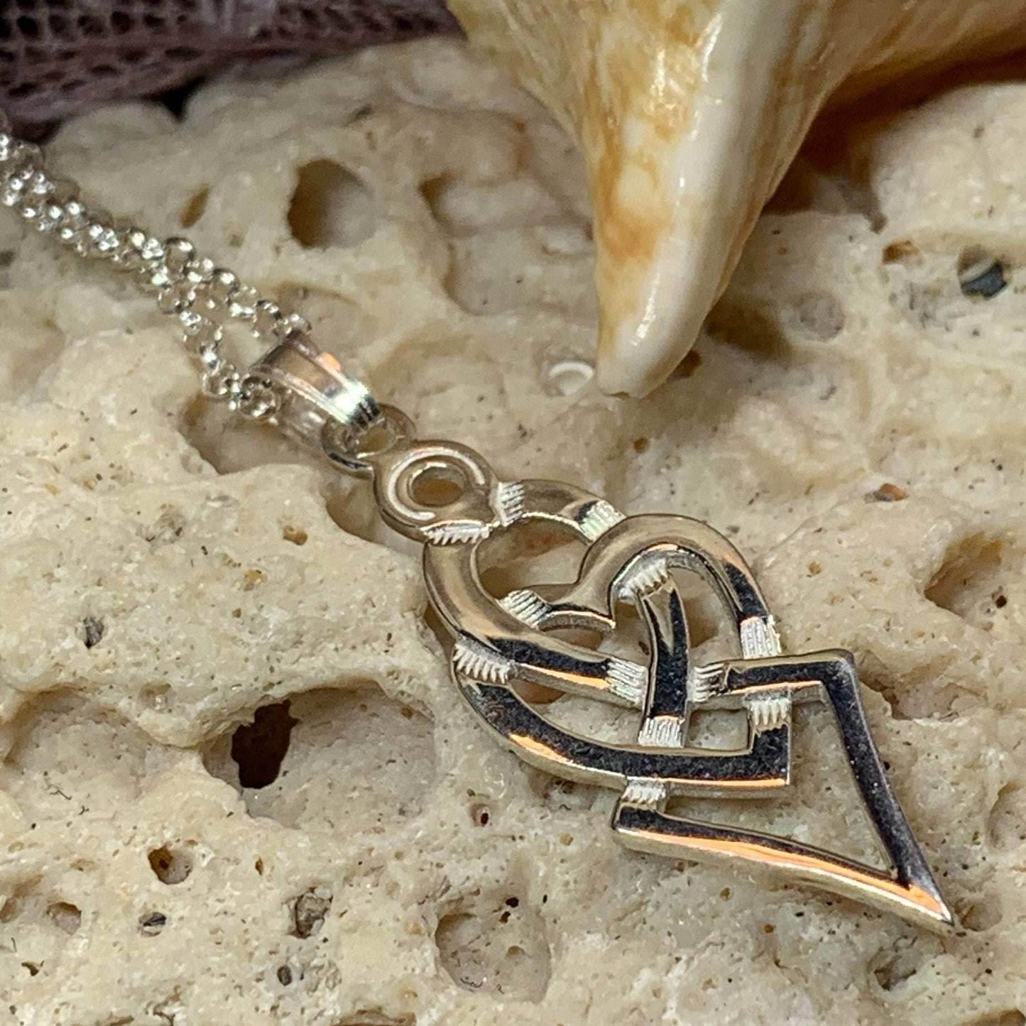 Fior Celtic Love Knot Necklace - 