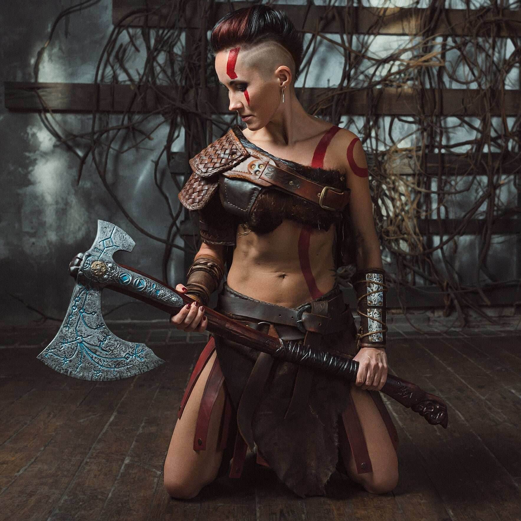 Kratos' Leviathan axe (God of War) - 