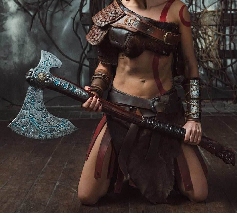 Kratos' Leviathan axe (God of War) - 