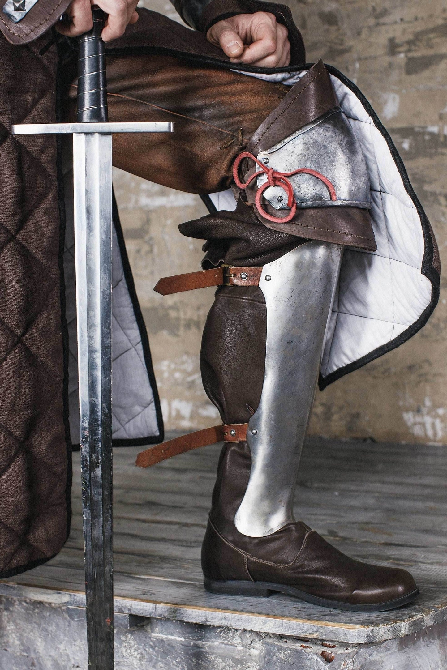 Knight steel greaves - S