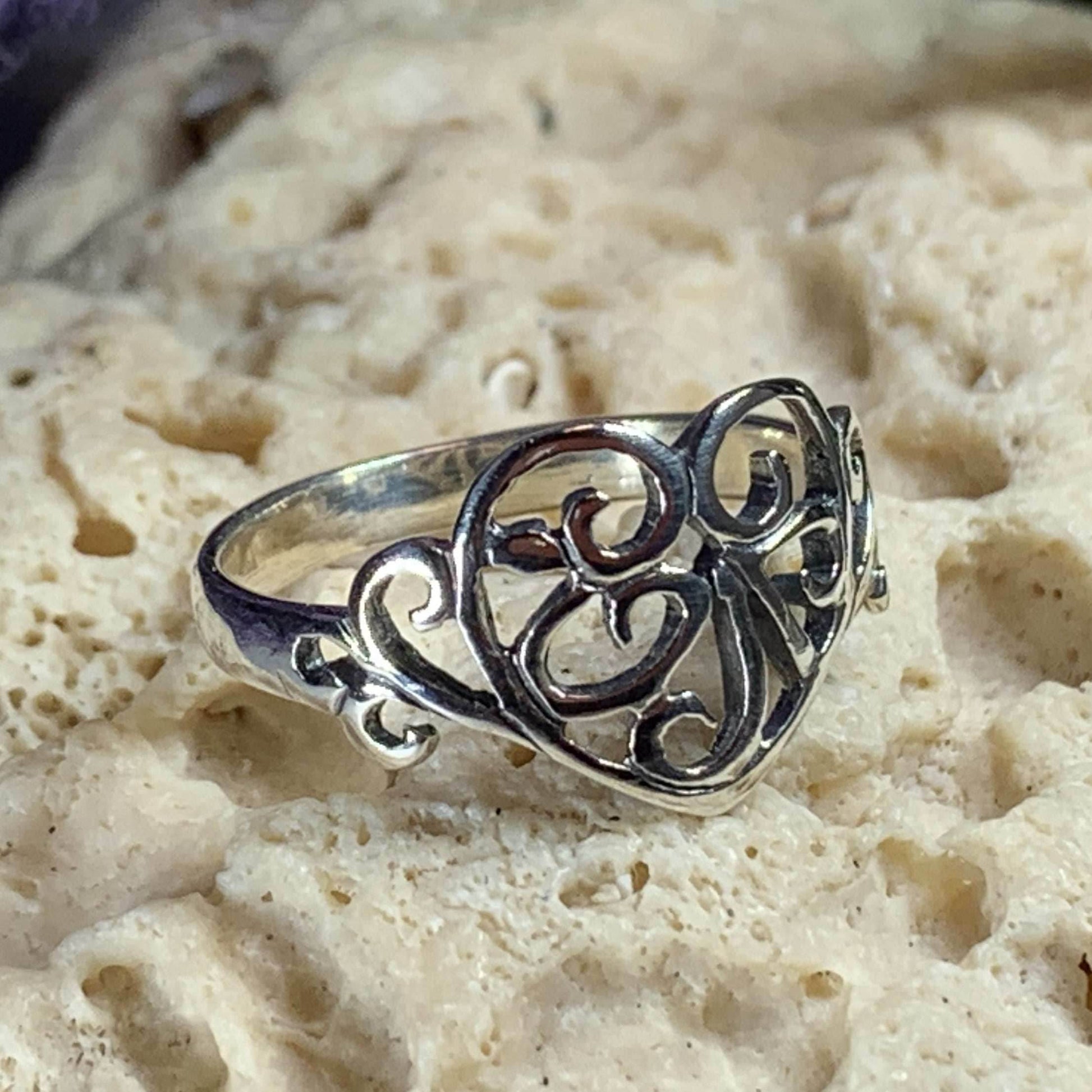 Celtic Knot Heart Ring - 4