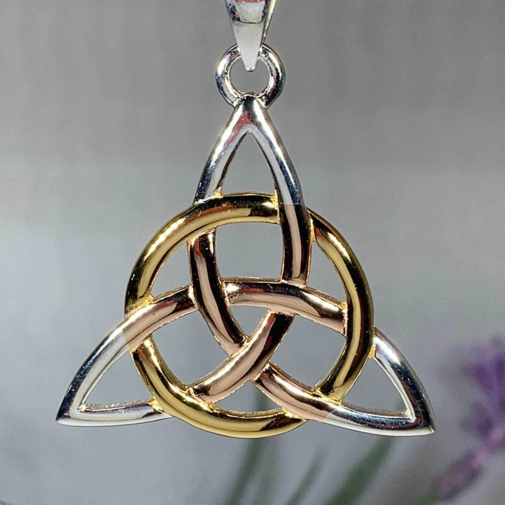 Norna Triquetra Necklace - 18