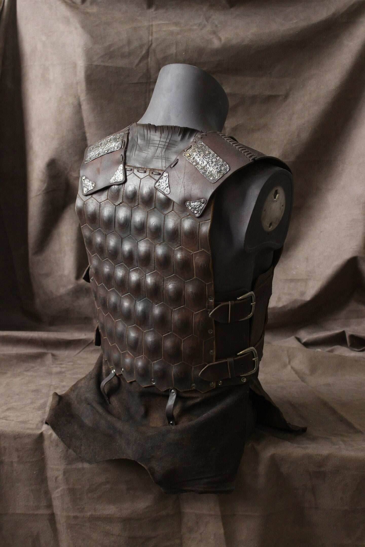 Viking Larp leather armor with brass - XS / Full payment