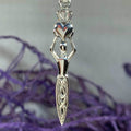 Danu Claddagh Necklace - 18