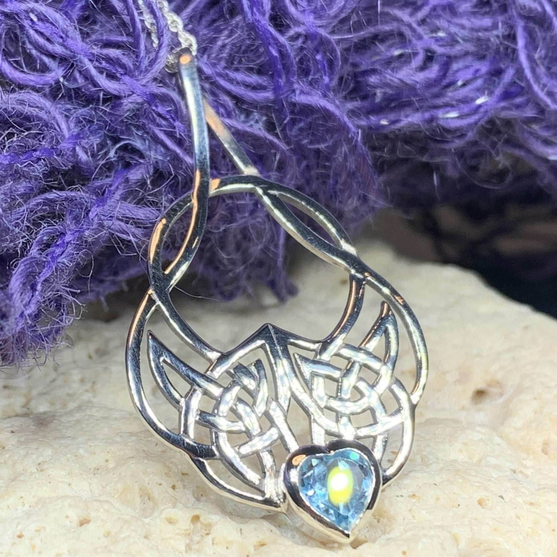 Endless Love Celtic Knot Necklace - Amethyst