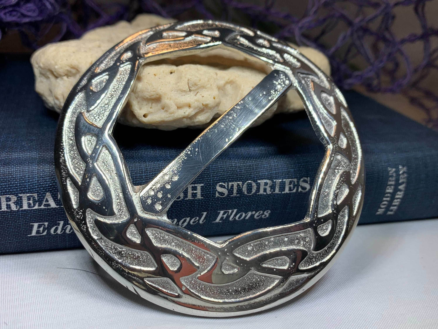 Large Celtic Knot Scarf Ring - 