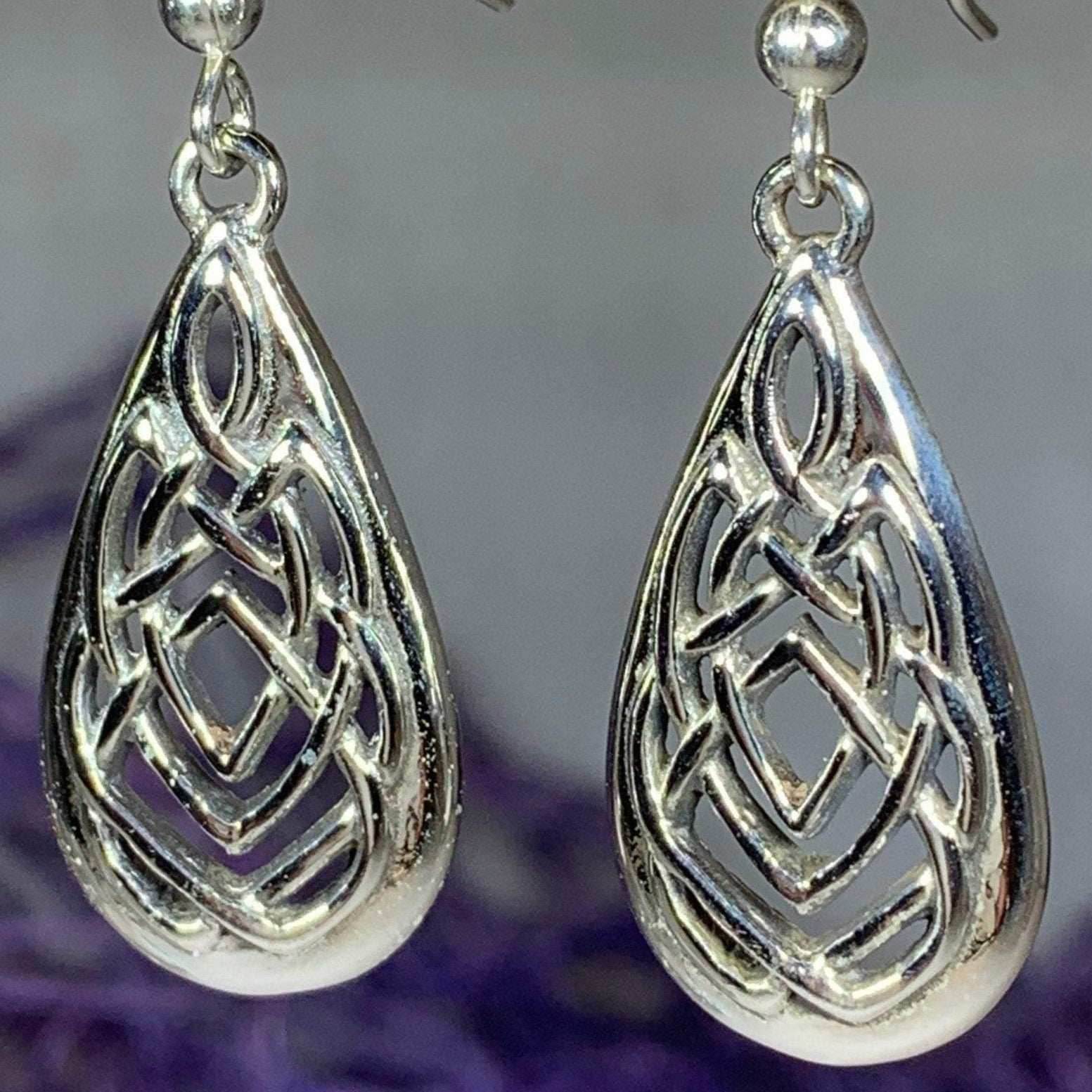 Salia Celtic Knot Earrings - 
