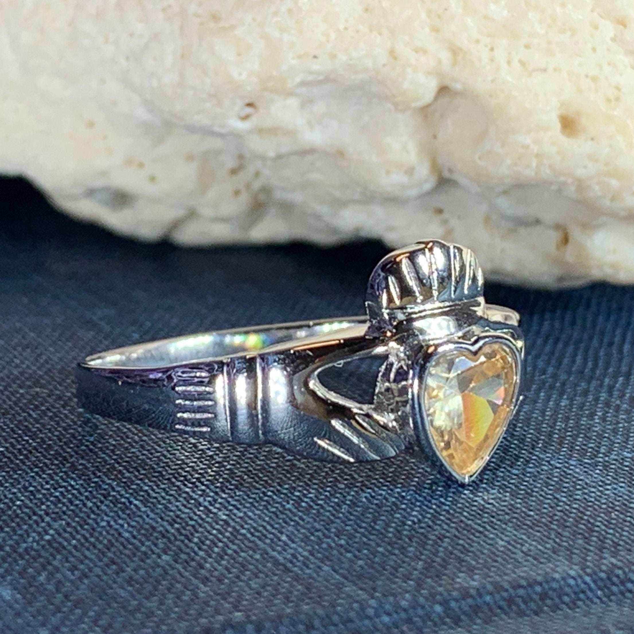 Champagne Diamond Claddagh Ring - 4