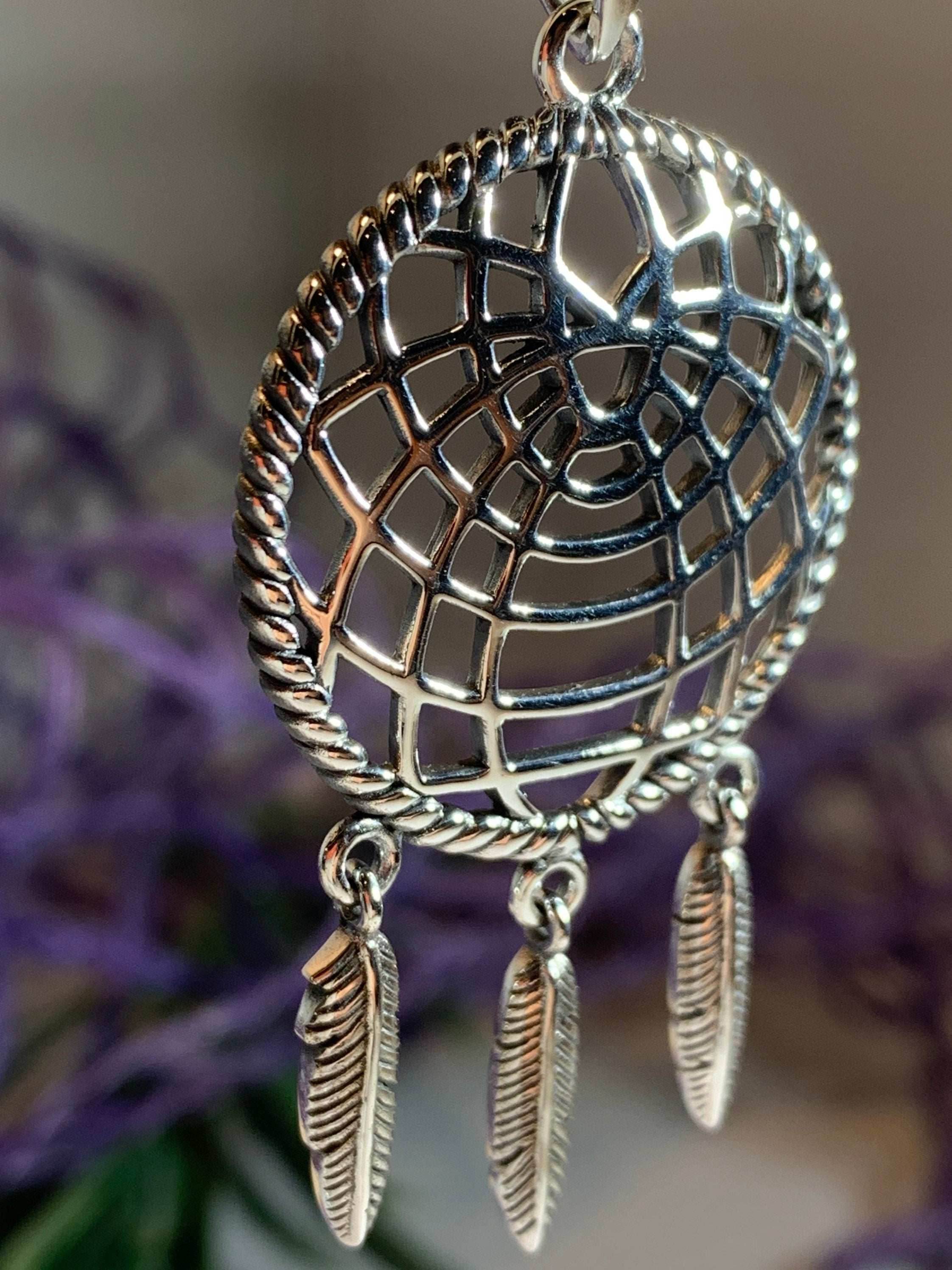 Dreamcatcher Necklace - 18
