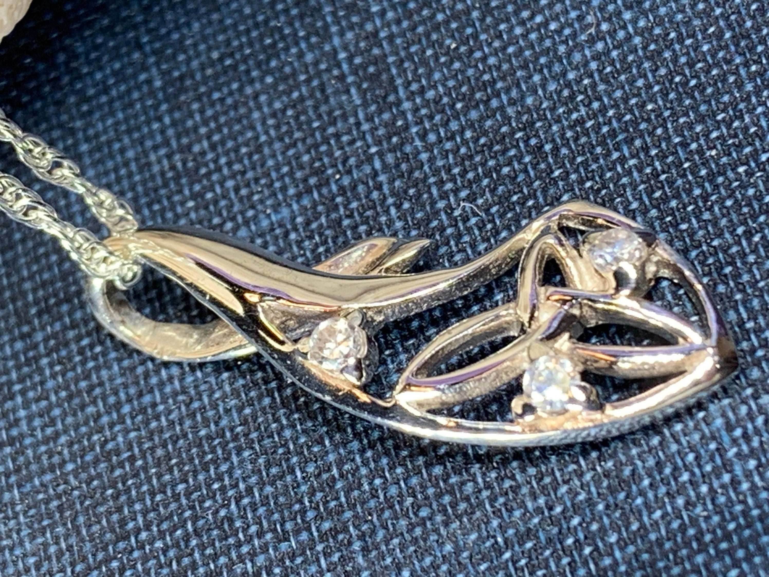 Zirconia Trinity Knot Necklace - 