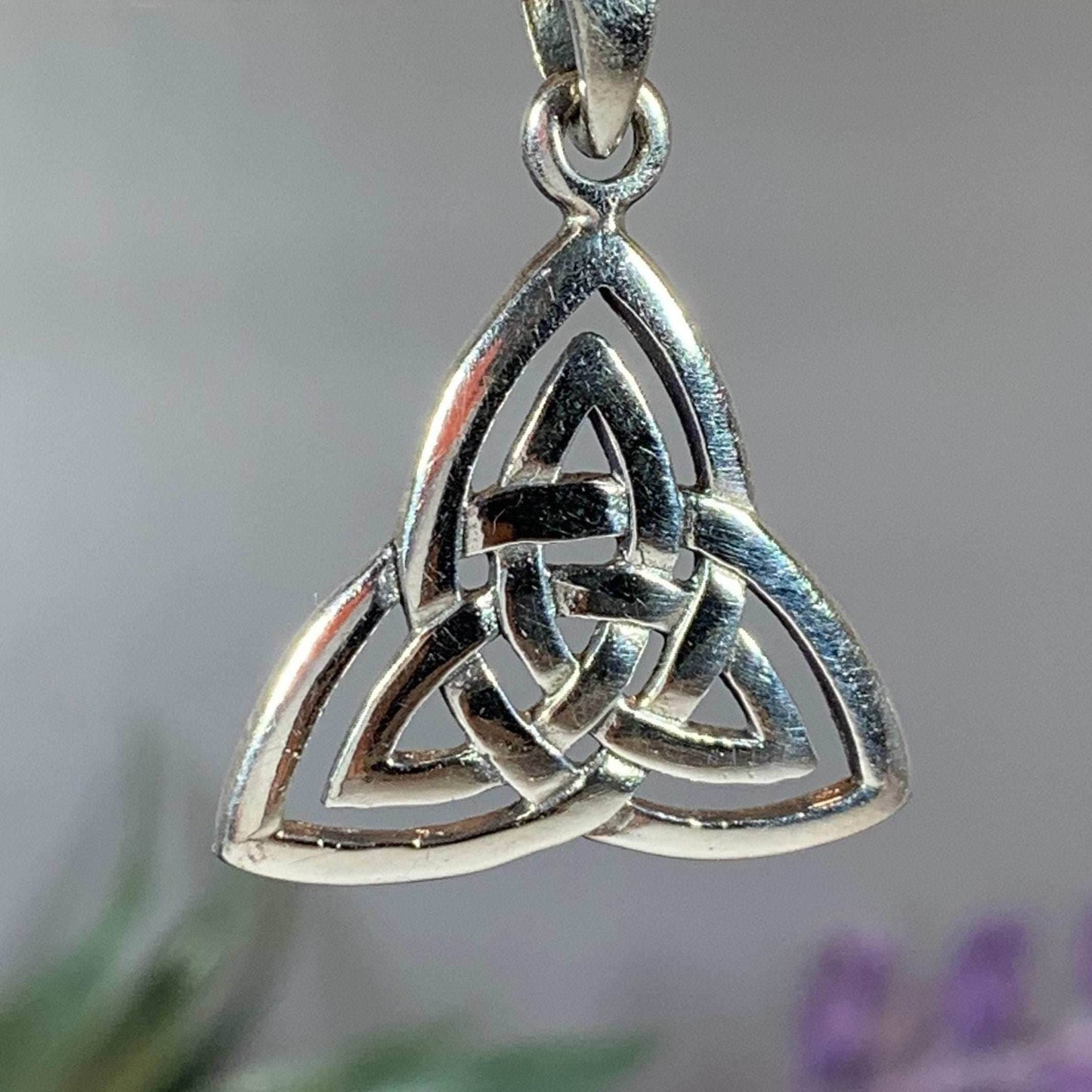 Celtic Triangle Necklace - 18