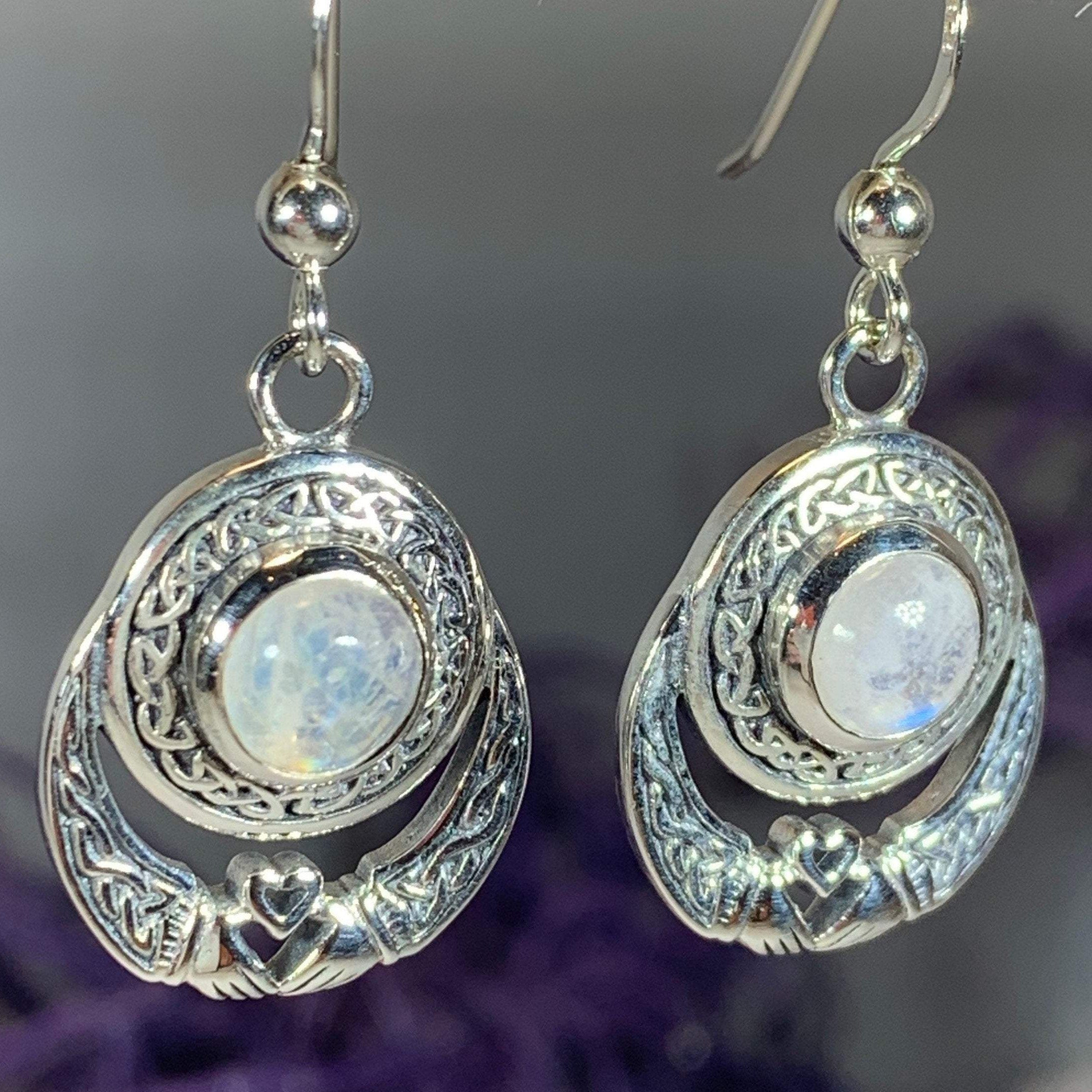 Tess Claddagh Earrings
