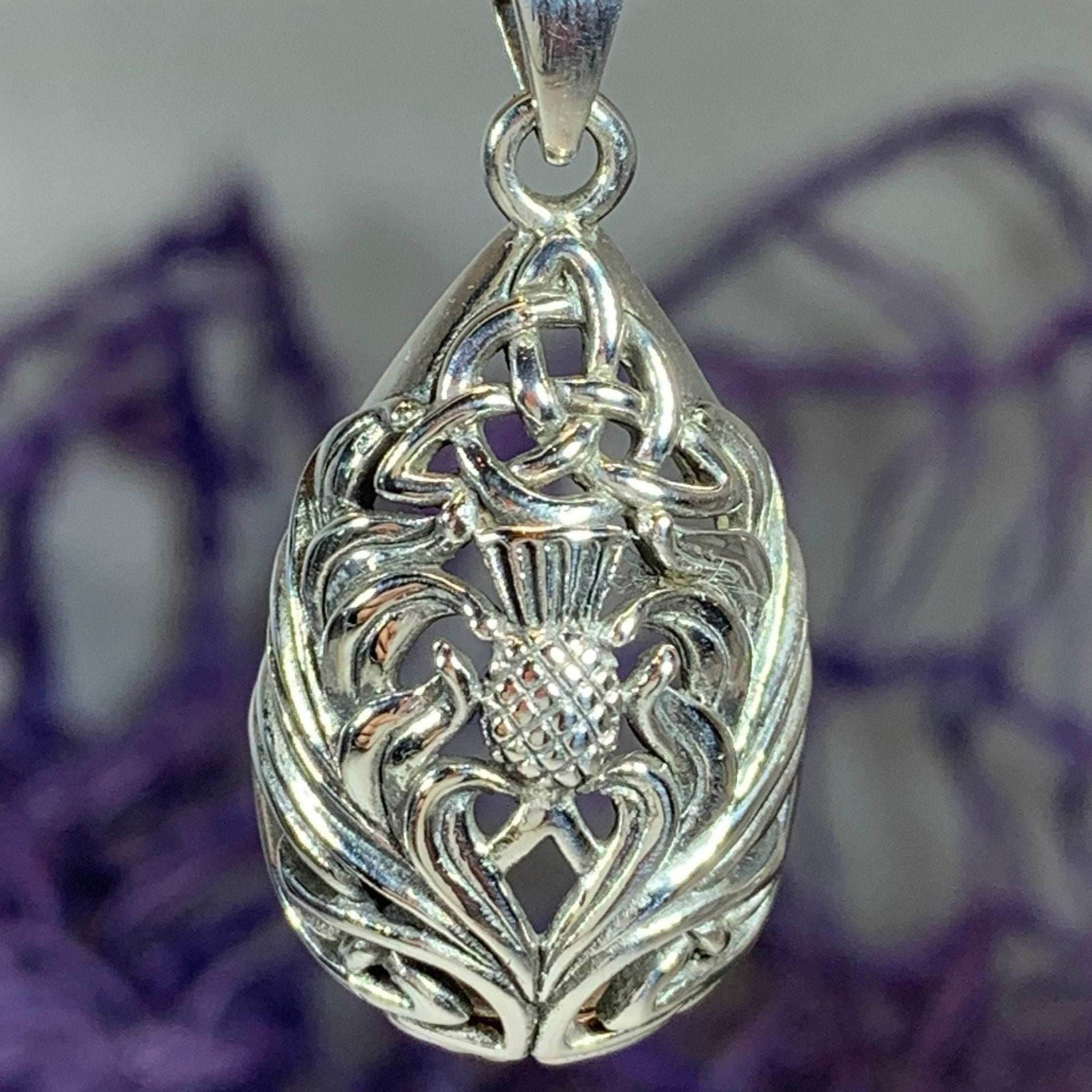 Tobermory Thistle Necklace - 18