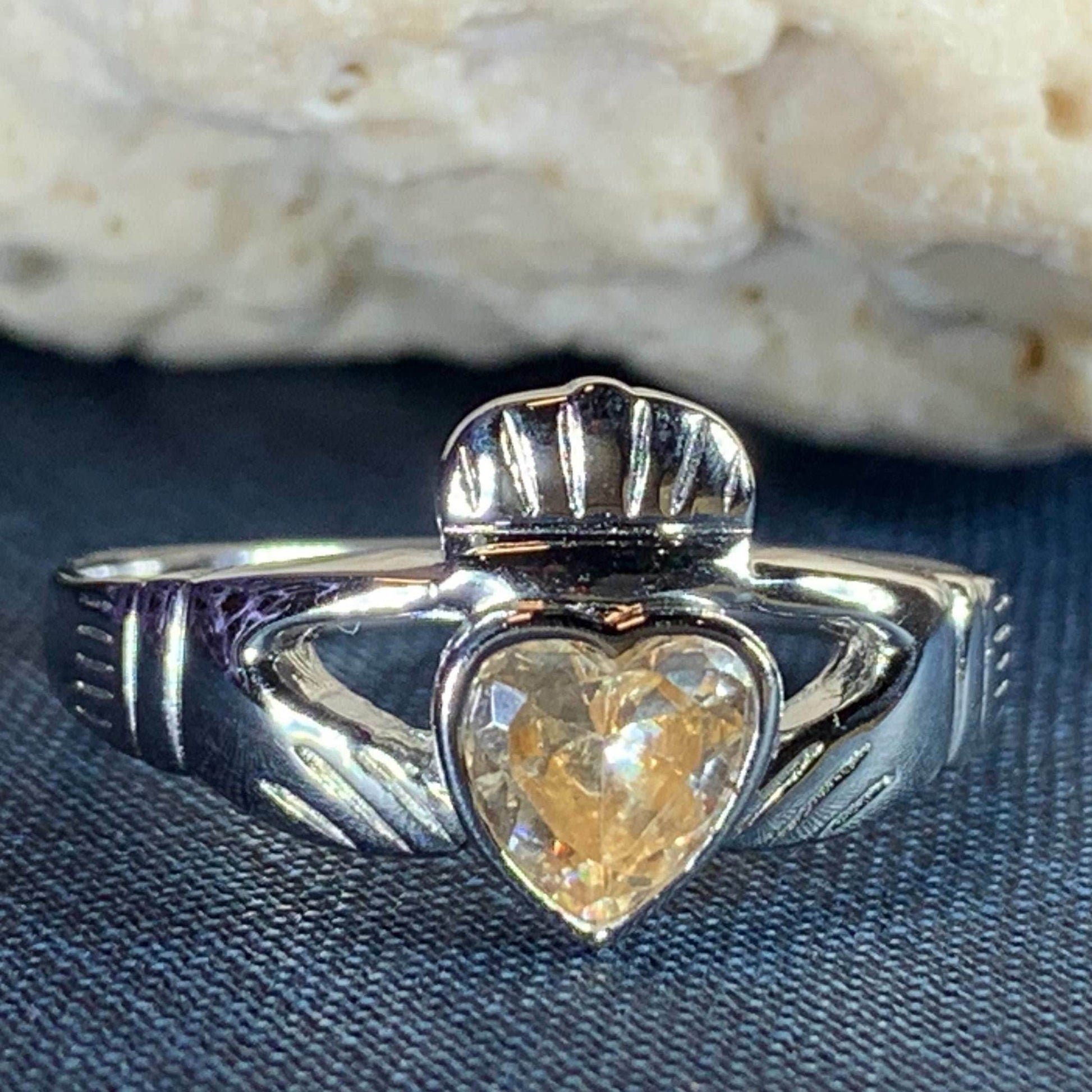 Champagne Diamond Claddagh Ring - 4