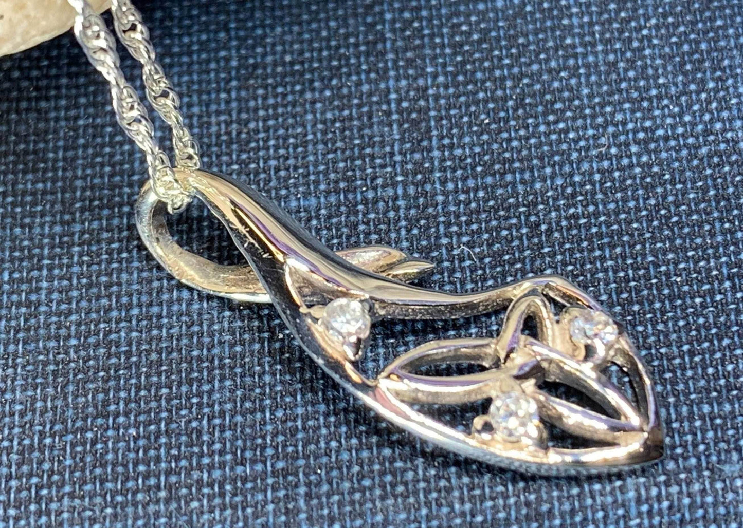 Zirconia Trinity Knot Necklace - 