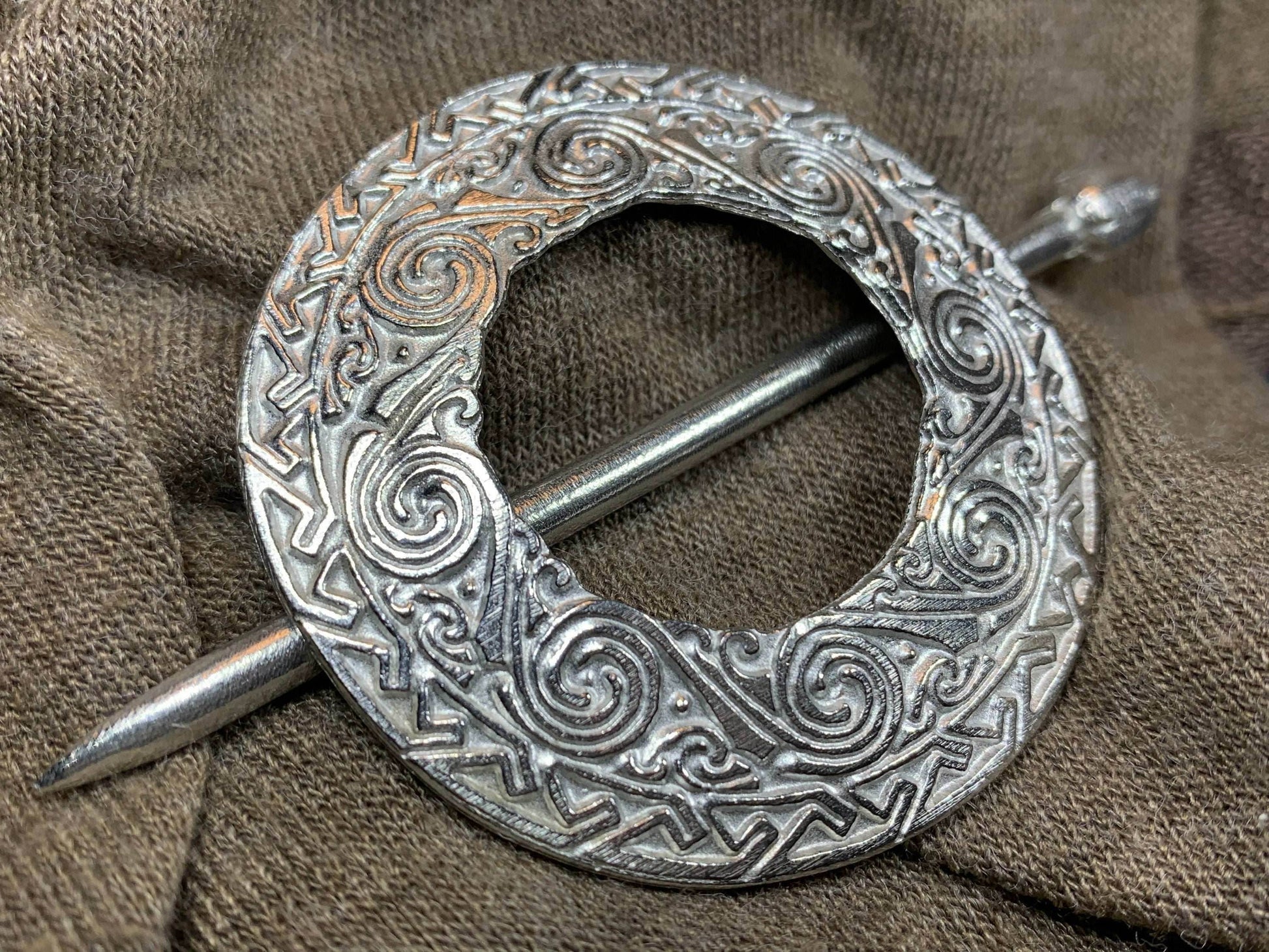 Isla Celtic Scarf Ring - 