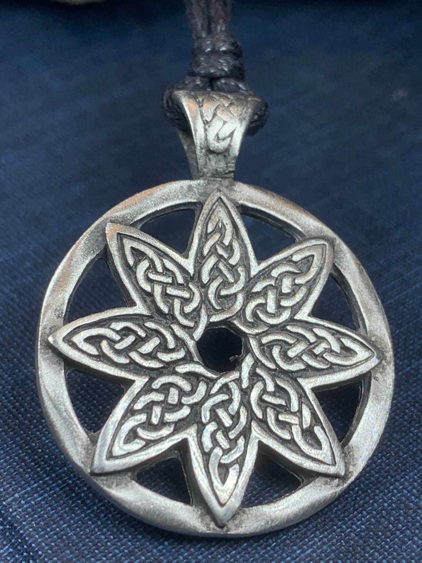 Celtic Knot Flower Necklace - 