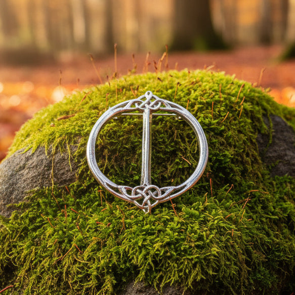 Noelle Celtic Knot Scarf Ring