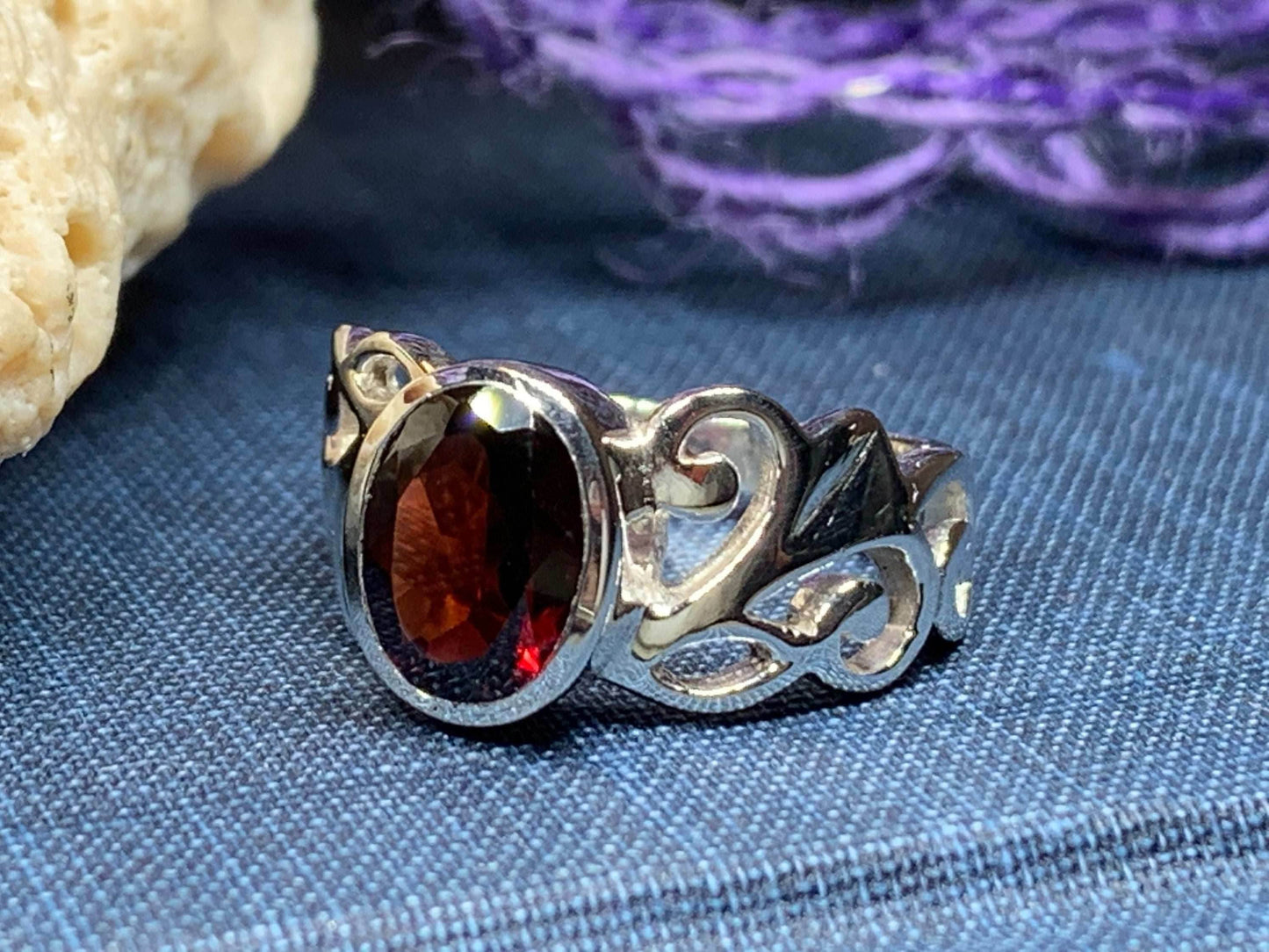 Celtic Filigree Ring - 6 1/2 / Garnet