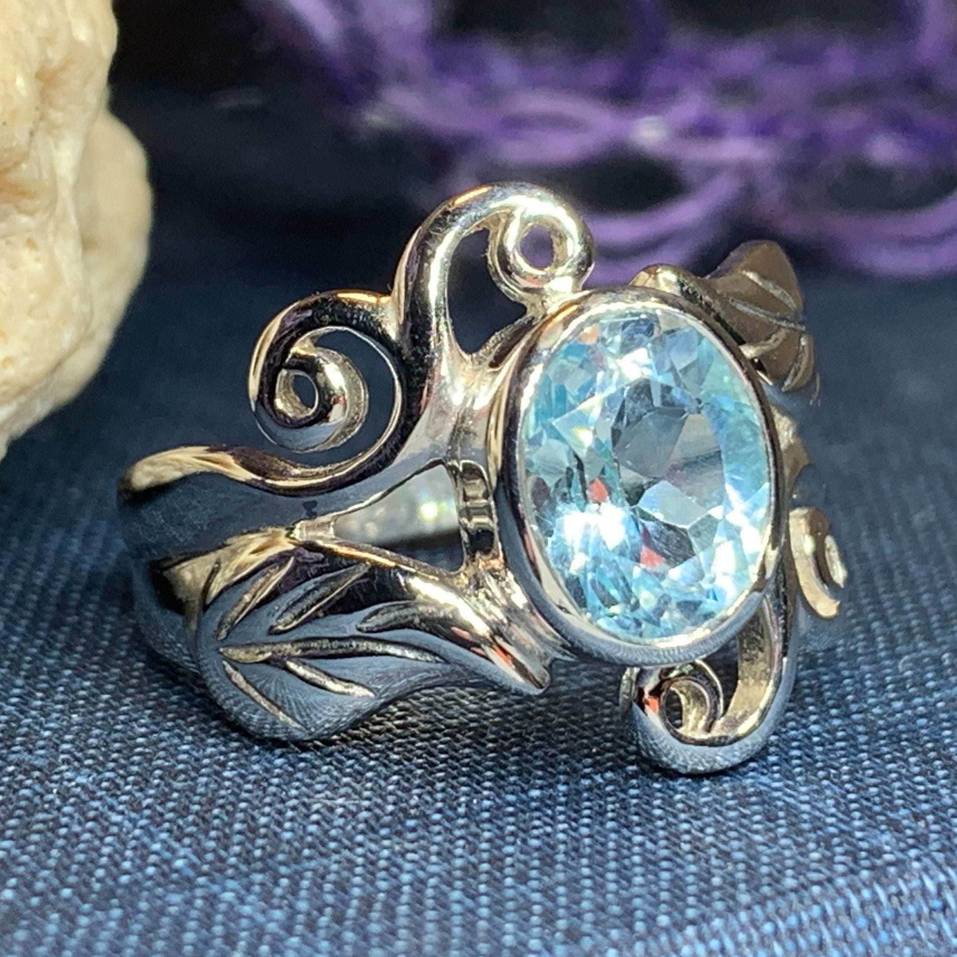 Duvessa Celtic Filigree Ring - 6 / Topaz