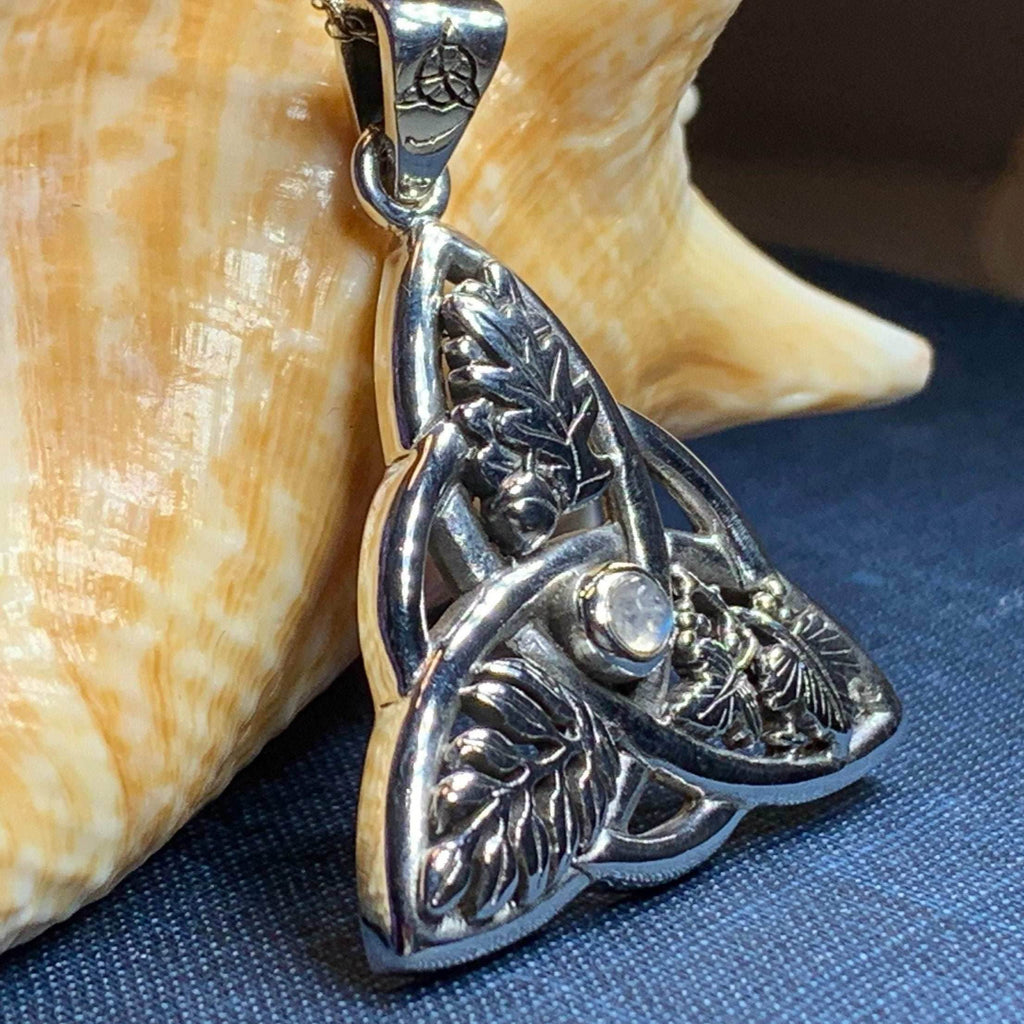 Oak Ash Thorn Trinity Knot Necklace - 18 / Moonstone