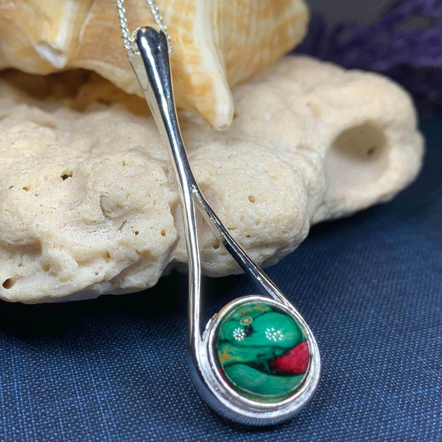 Scottish Raindrop Heathergems Necklace - Green/Red