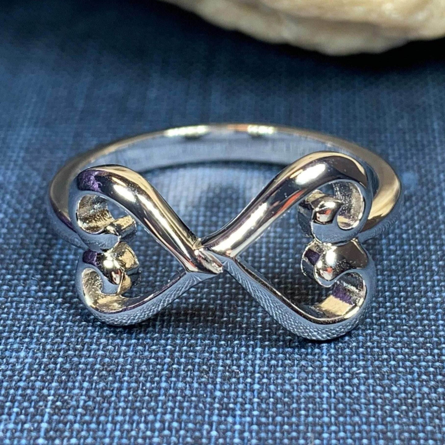 Celtic Infinite Love Heart Ring - 4