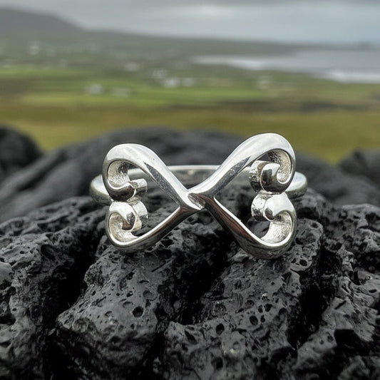 Celtic Infinite Love Heart Ring