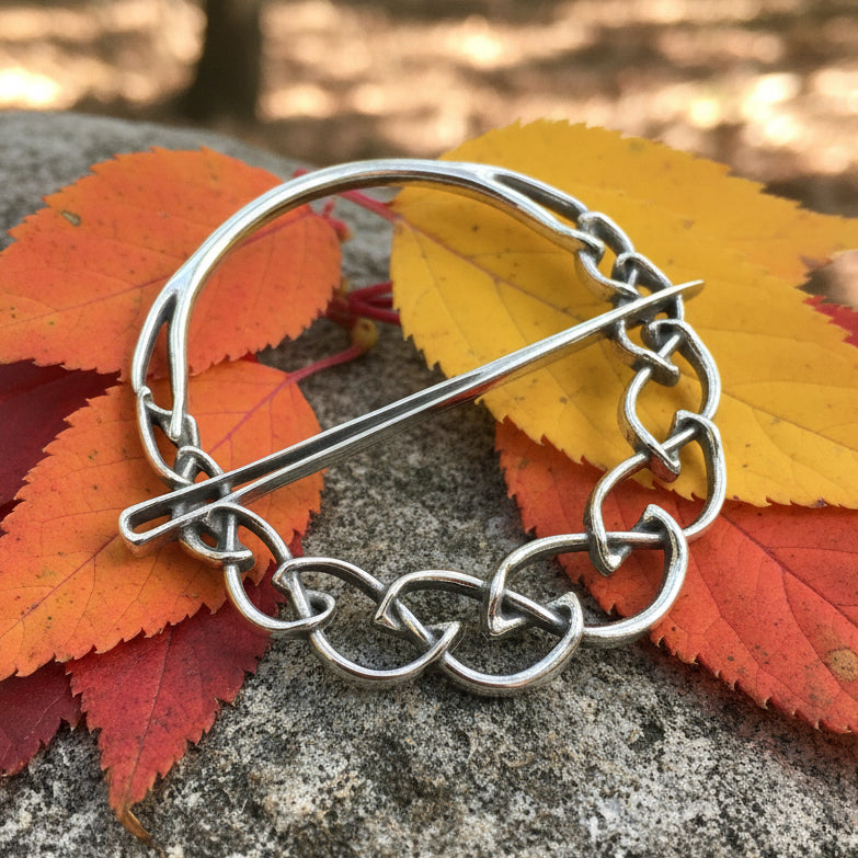 Cora Celtic Knot Scarf Ring