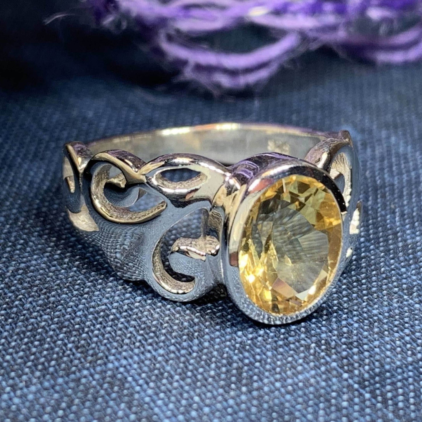 Celtic Filigree Ring - 6 / Citrine