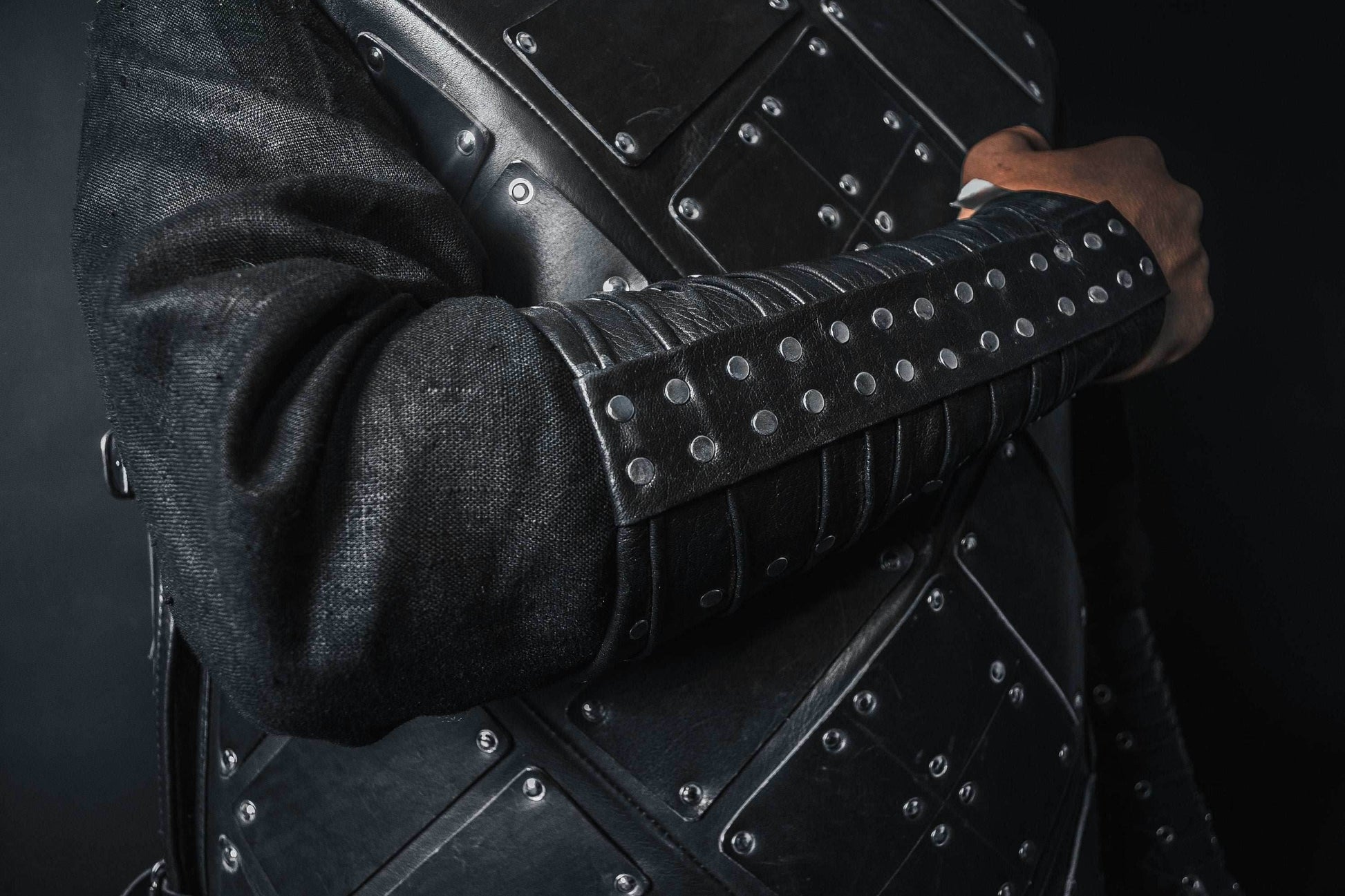 Medieval leather bracers with rivets - for one hand