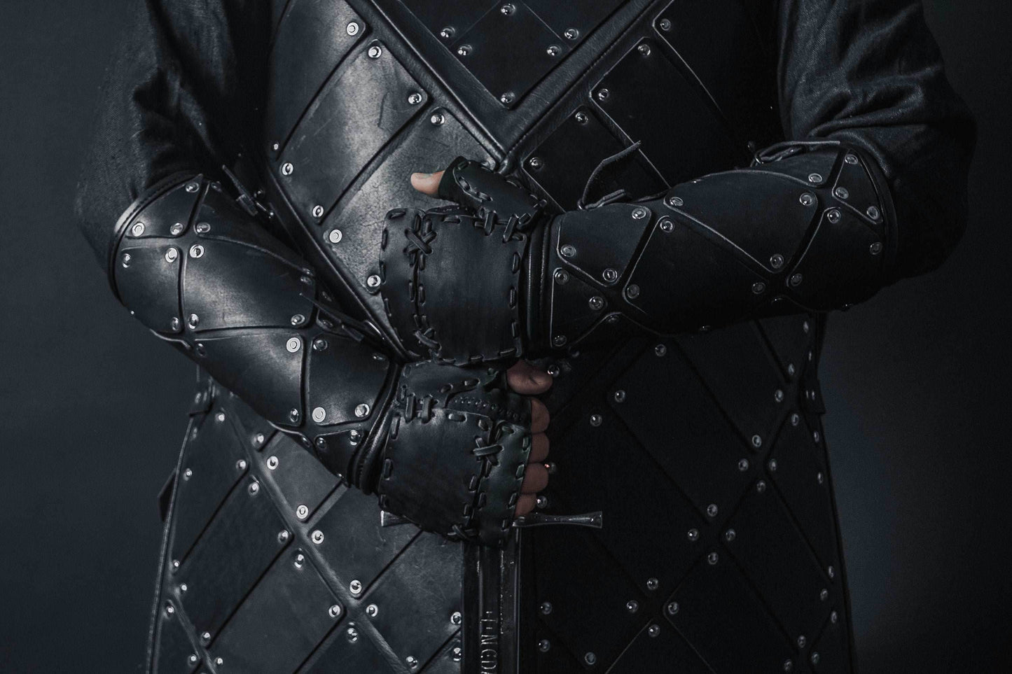 Medieval leather bracers with hand protection - for one hand