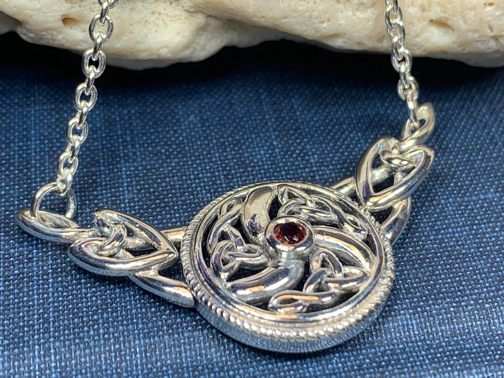 Celtic Wheel of Life Necklace - Amethyst
