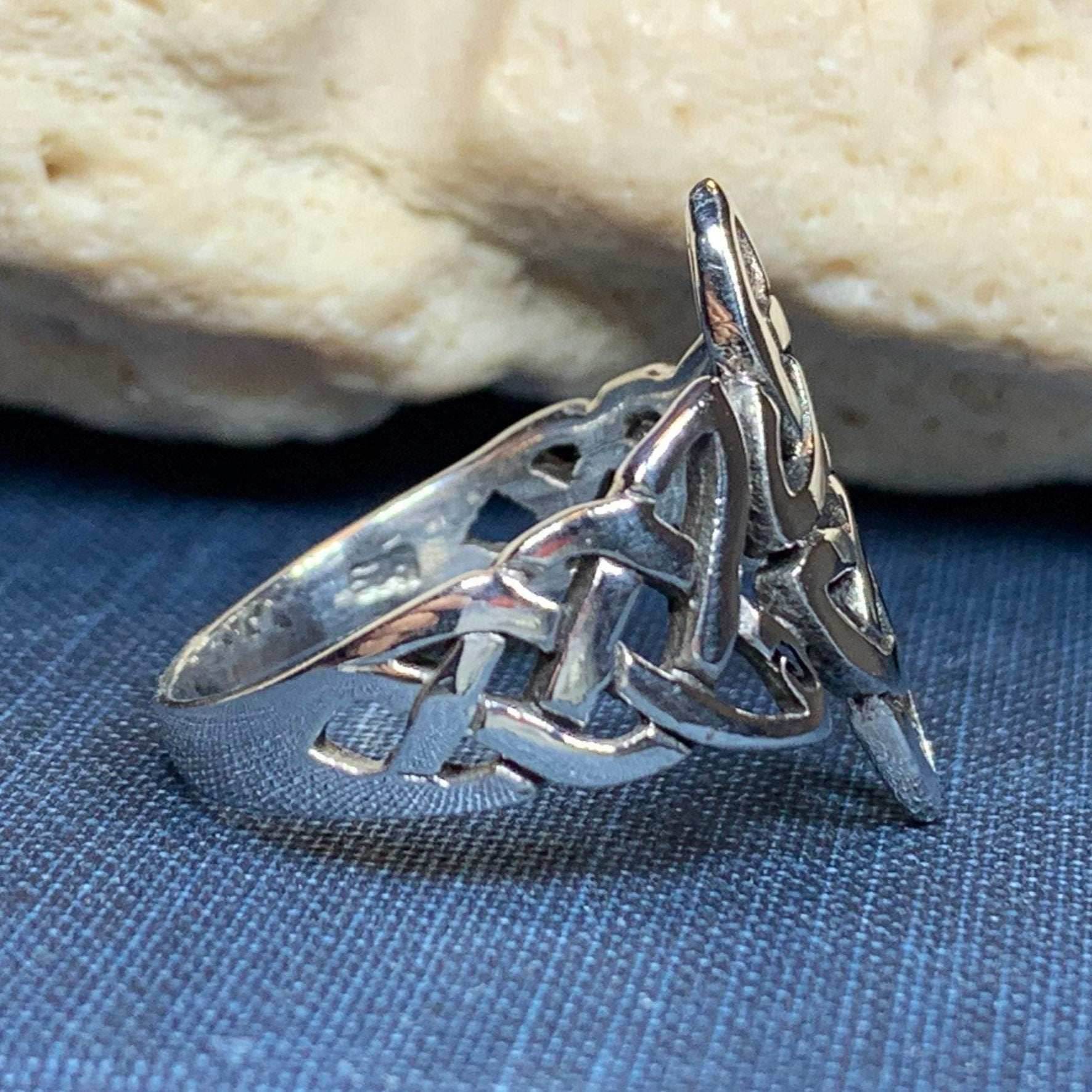 Double Trinity Knot Ring - 8