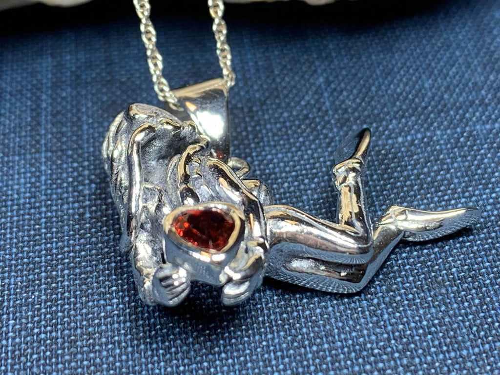 Ocean Diver Necklace - 18