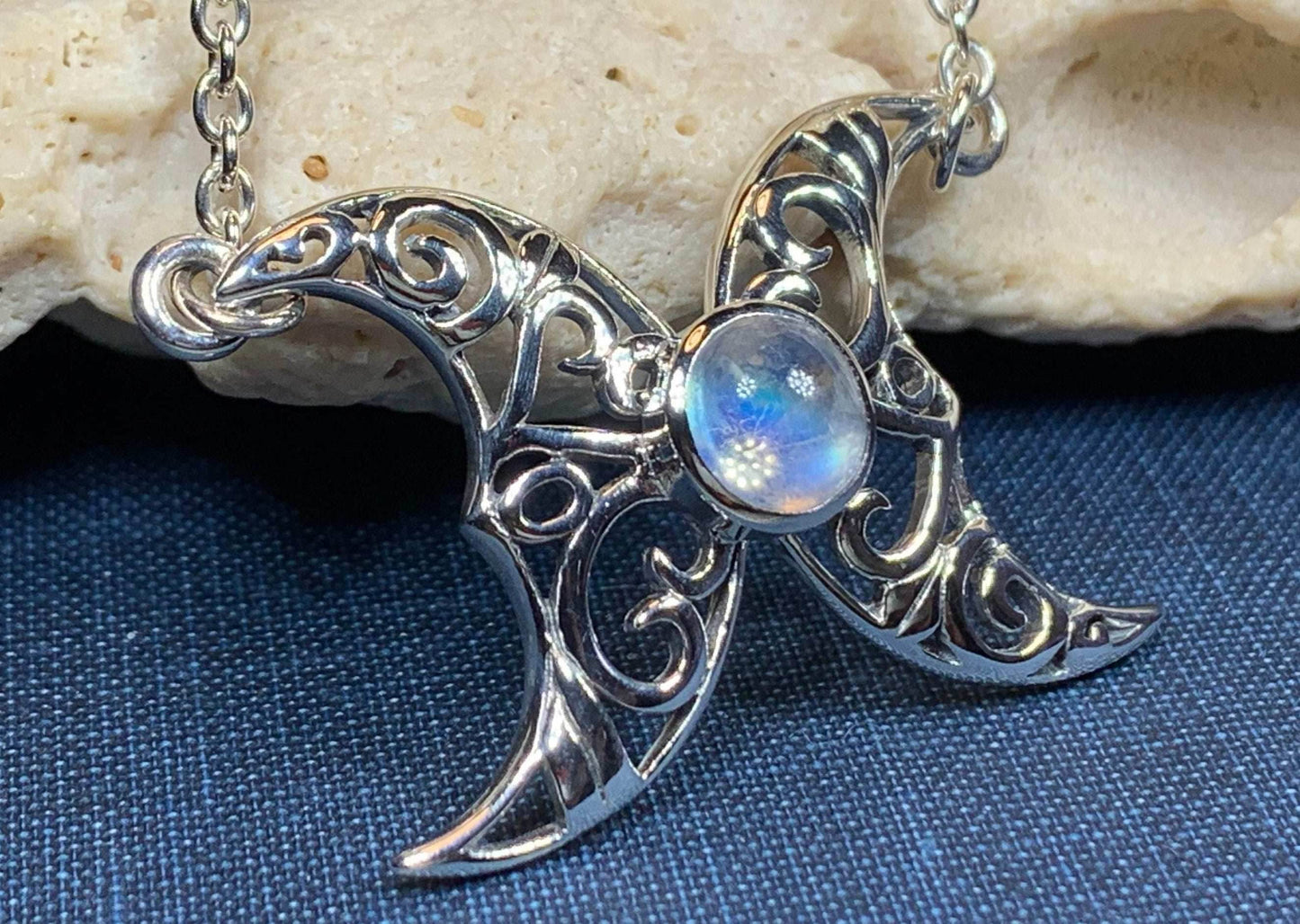 Morgana Moon Necklace - Moonstone