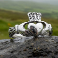 Fossa Claddagh Ring