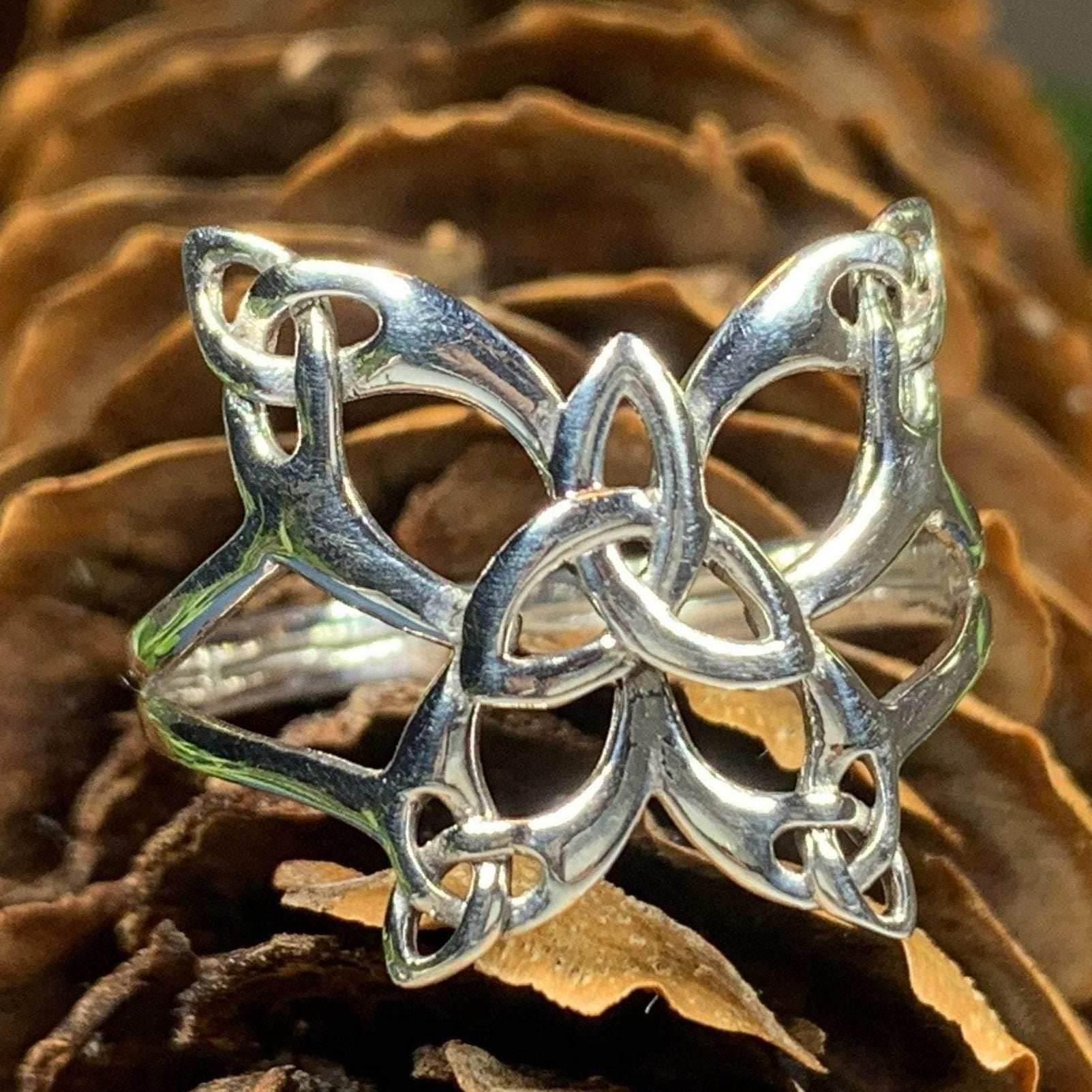 Trinity Knot Butterfly Ring - 6
