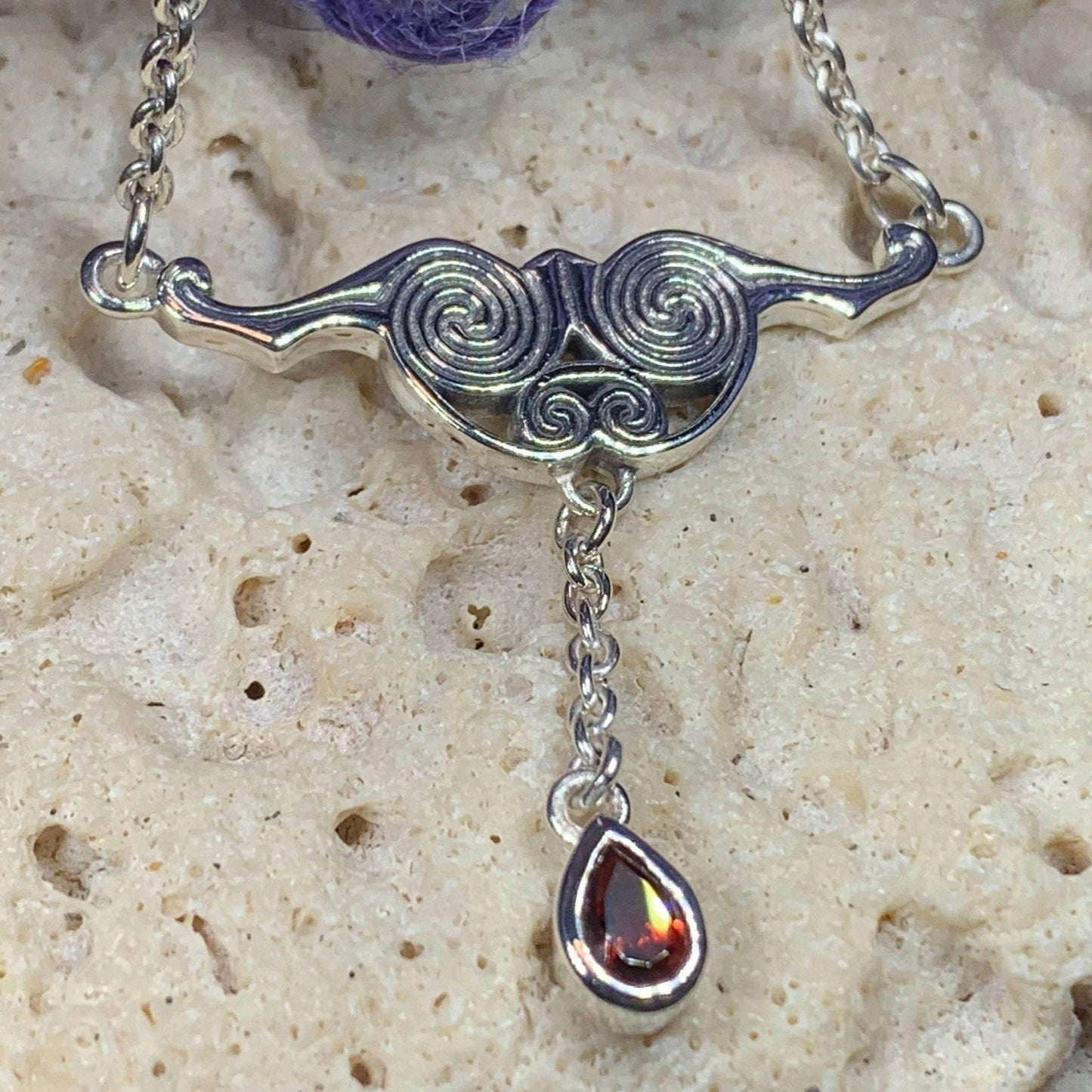 Liosa Celtic Spiral Necklace - Amethyst