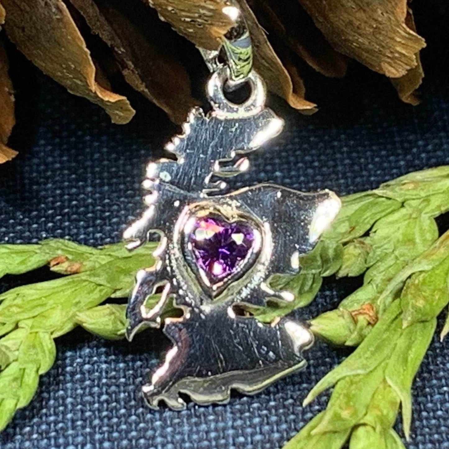 Scotland Love Necklace - 18