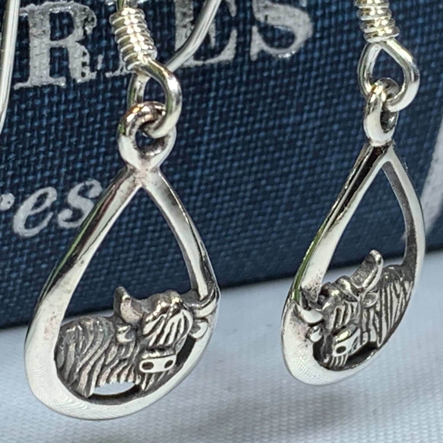 Galloway Highland Cow Earrings - 