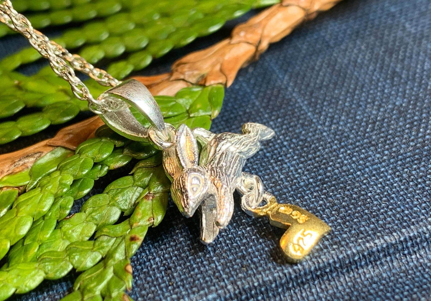 Bunny Love Necklace - 18