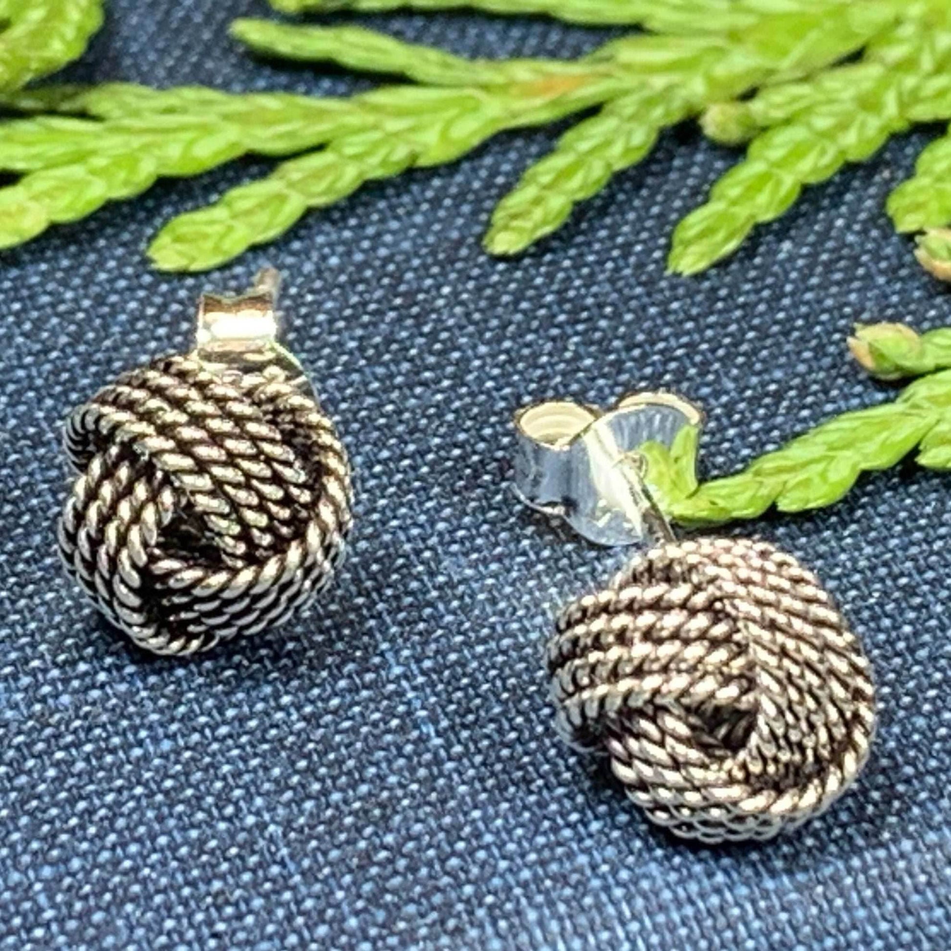Rope Style Celtic Knot Stud Earrings - 