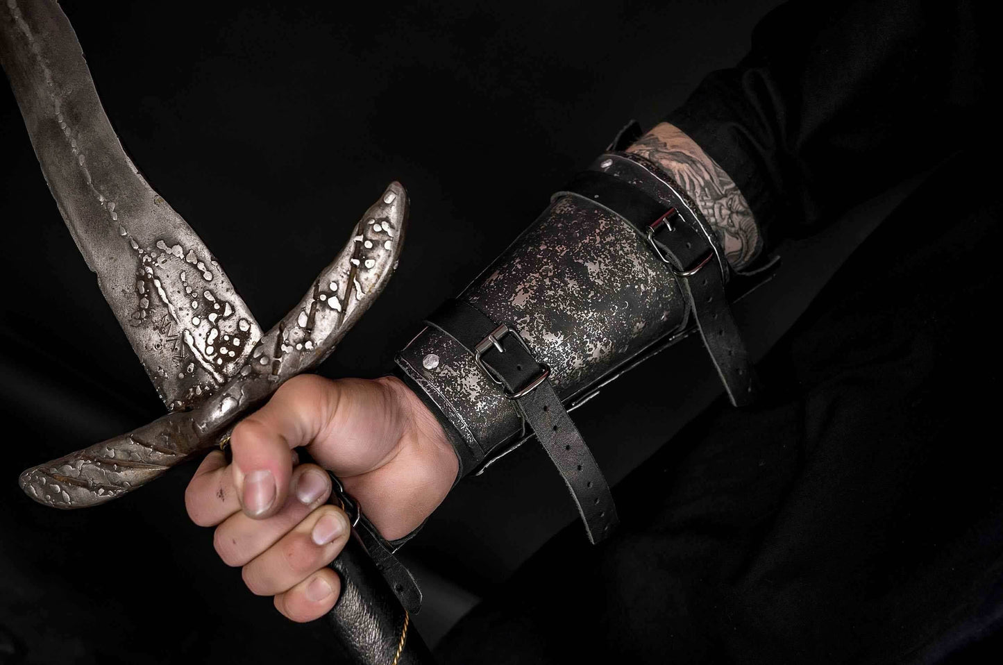 Medieval leather bracers with hand protection - for one hand