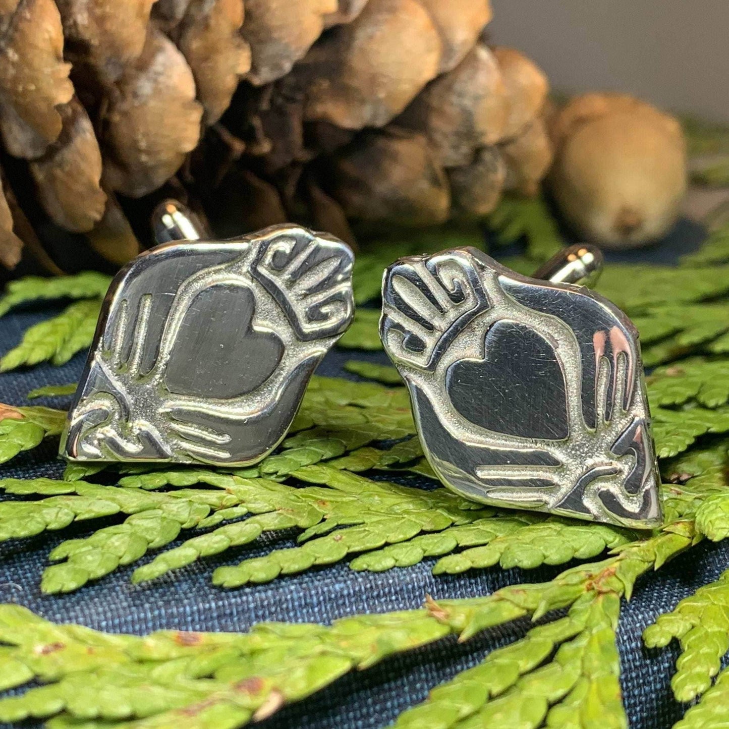 Modern Claddagh Cuff Links - 