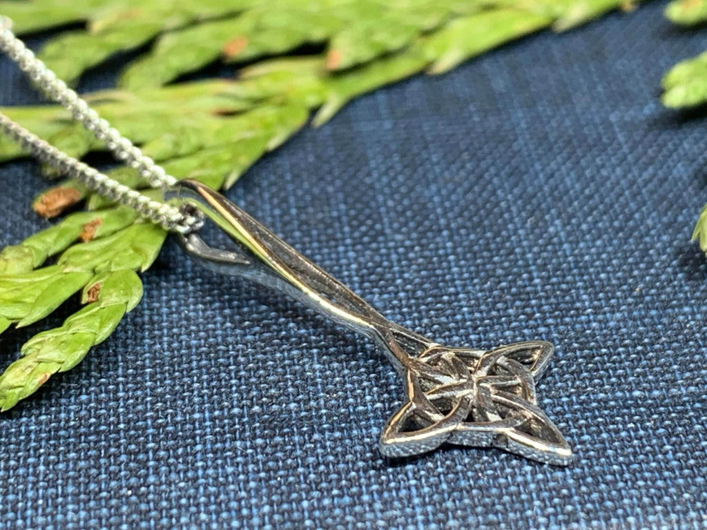 Shooting Star Celtic Knot Necklace - 18