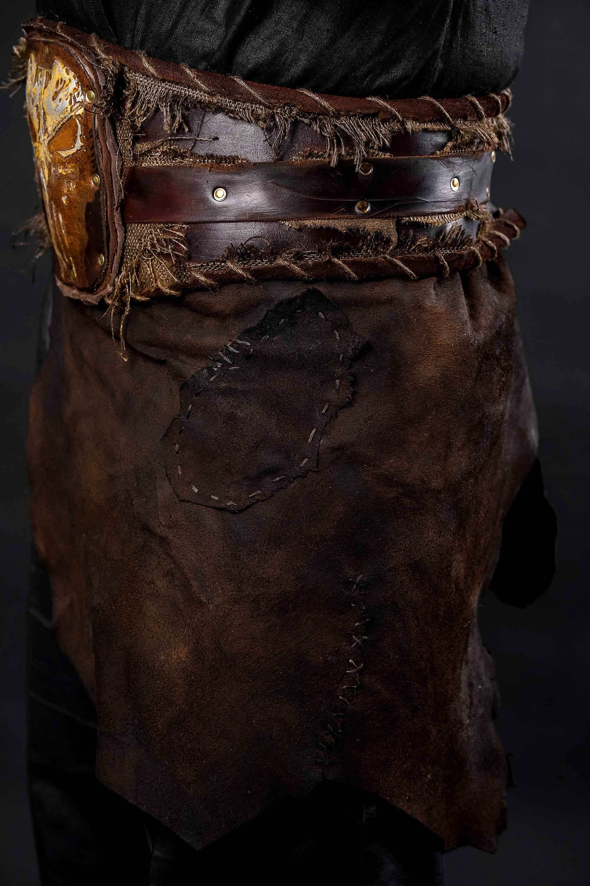Hero belt with emblem (God of War) - S