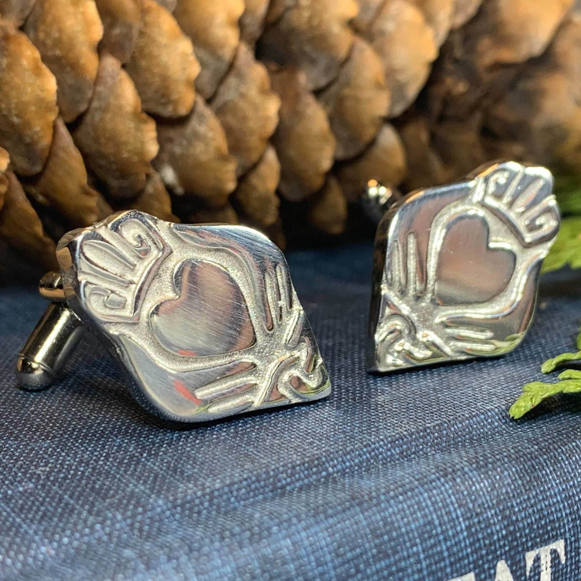 Modern Claddagh Cuff Links - 
