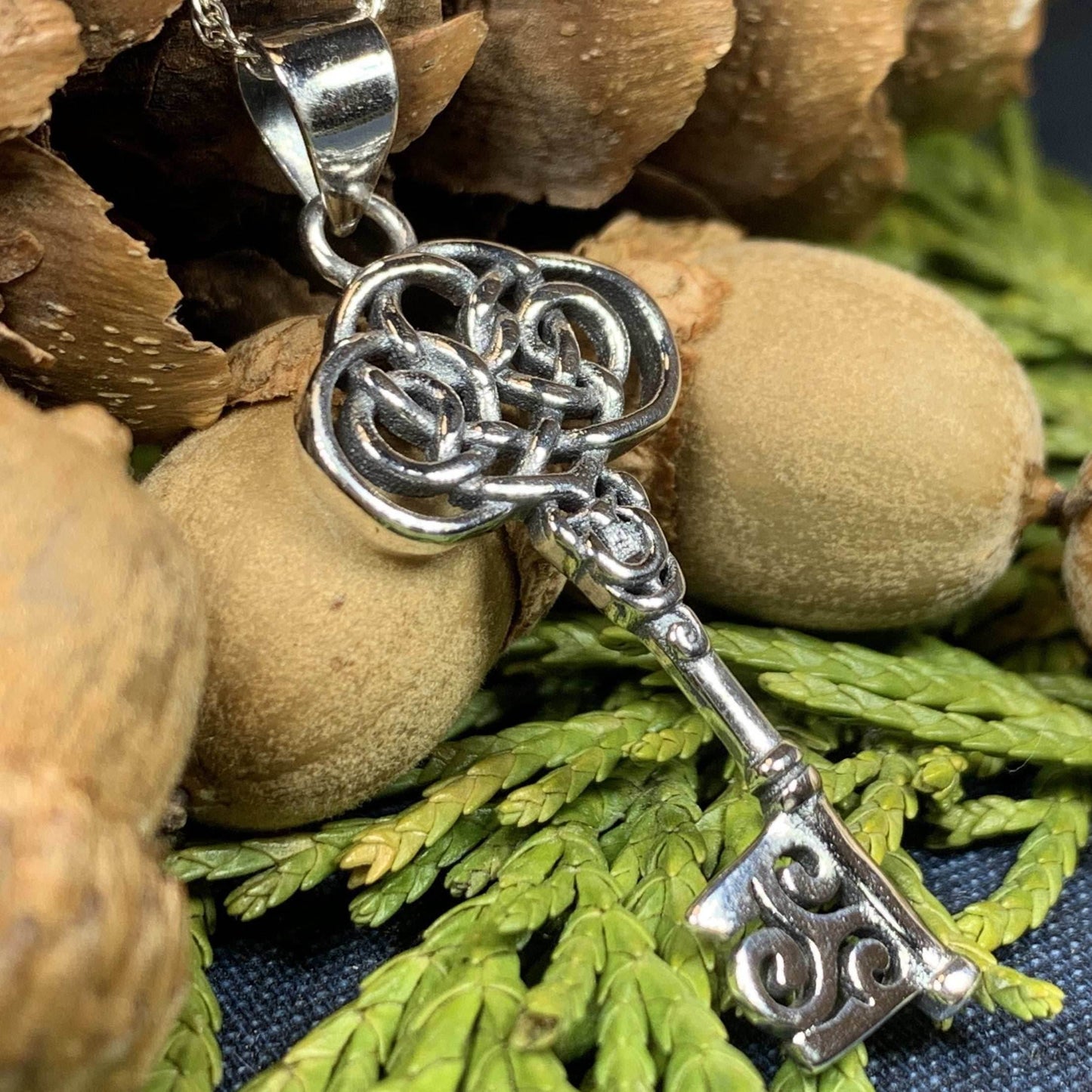 Adelaide Celtic Key Necklace - 18