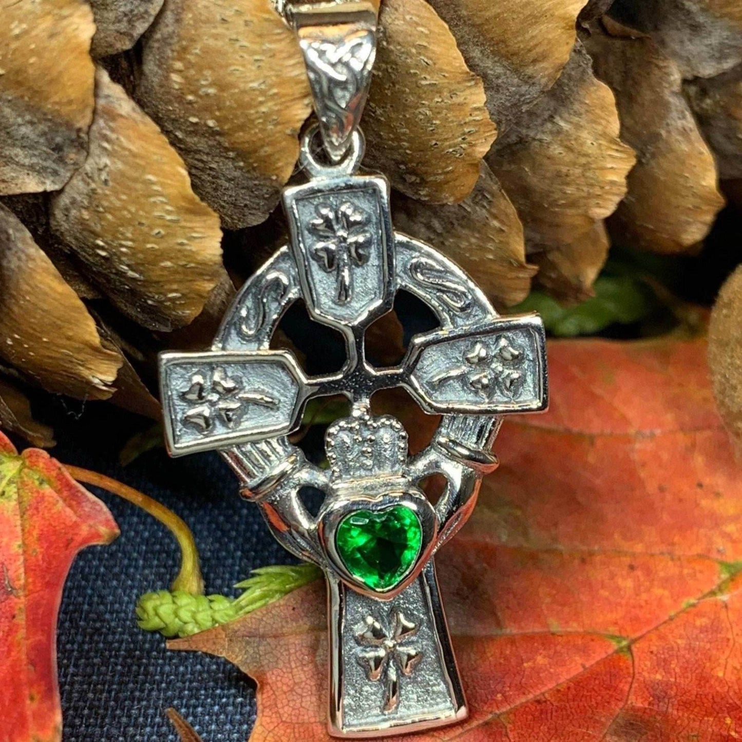 Irish Love Shamrock Claddagh Cross Necklace - 18 / Emerald Zirconia